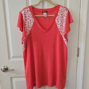Hemish NWOT Coral Top Hemish